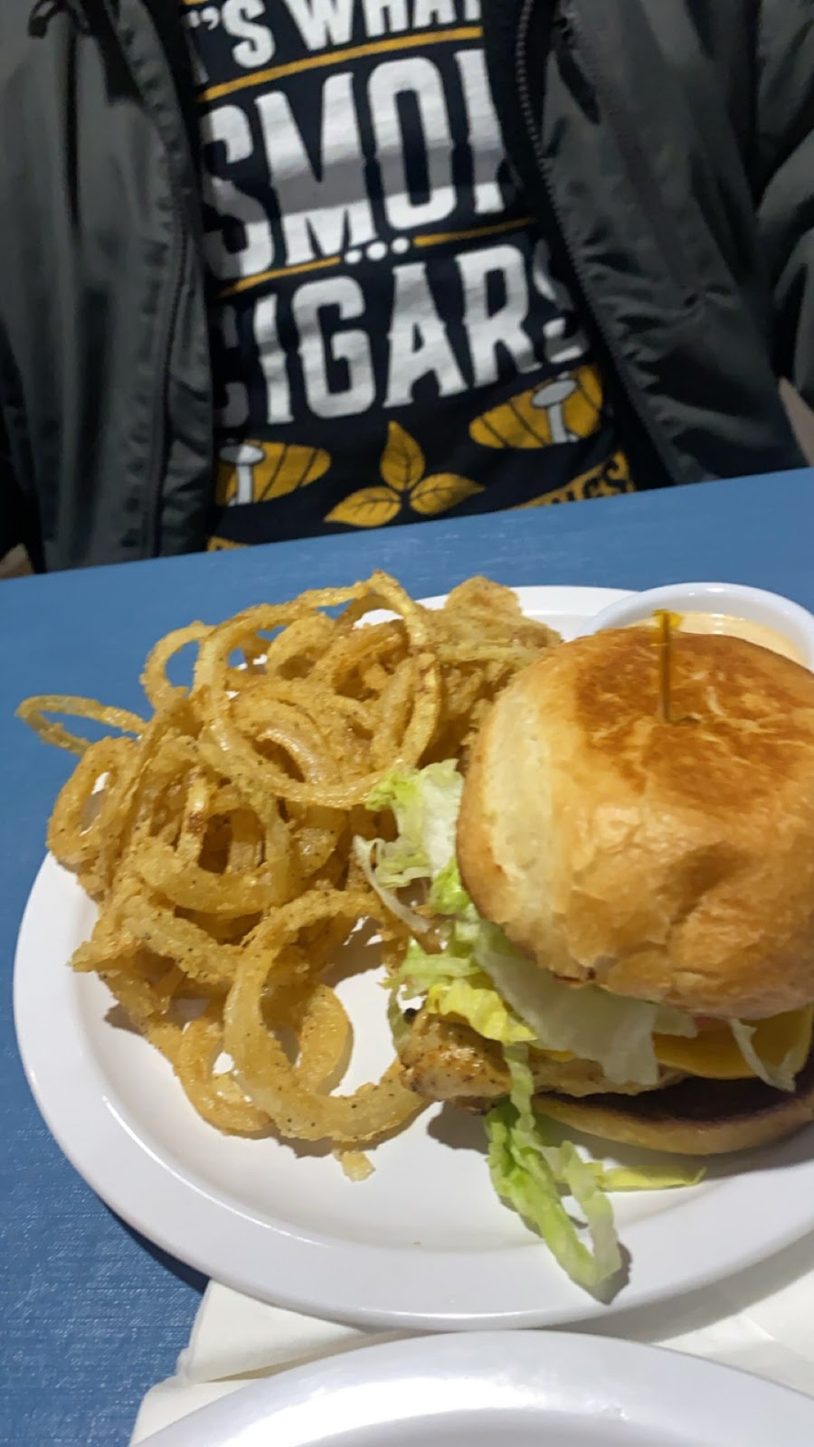 Lucky Duck Grill | restaurant | 2209 W Main St, Artesia, NM 88210, USA | 5758403320 OR +1 575-840-3320