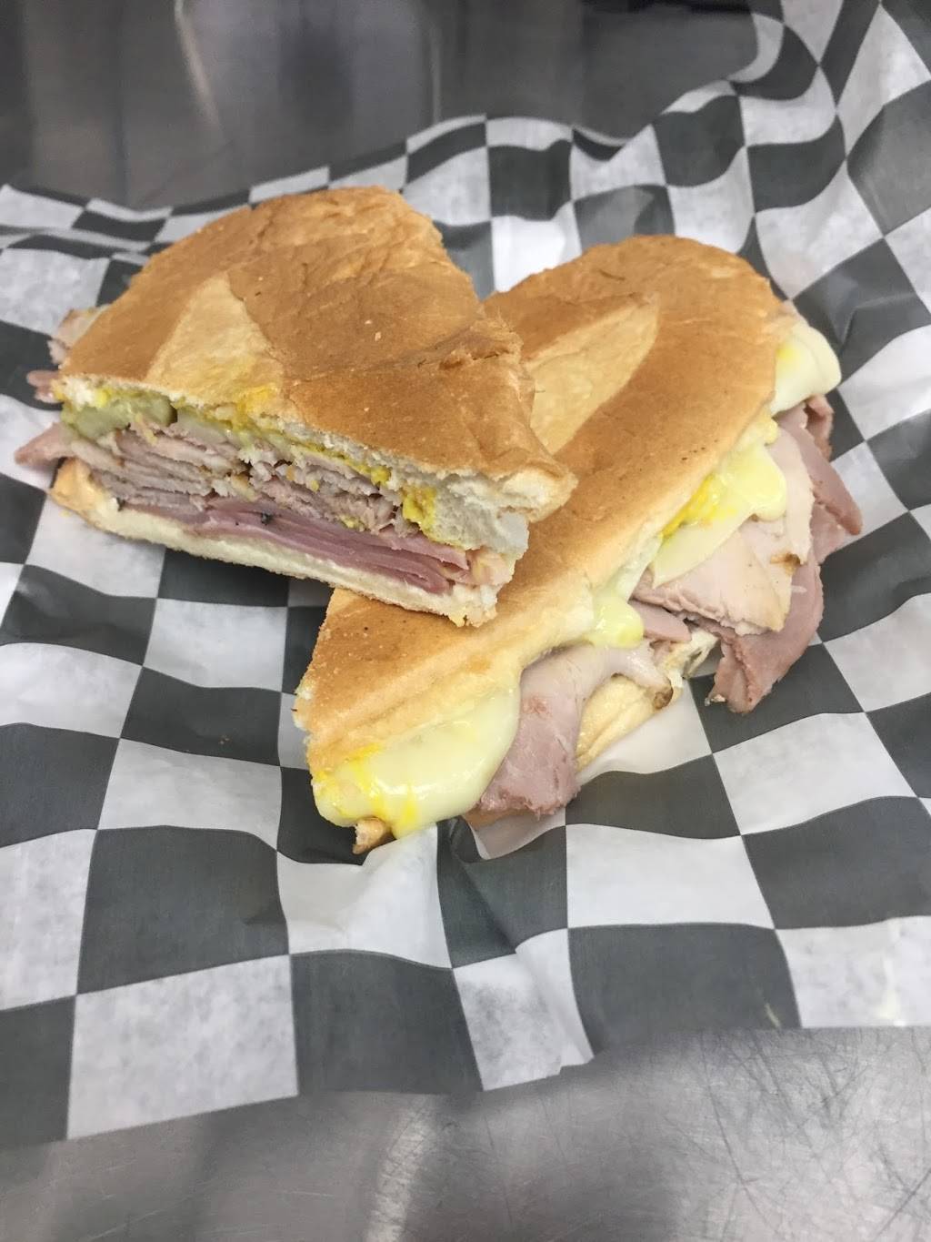 The Hungry Sparrow | restaurant | 701 Castle St, Wilmington, NC 28401, USA | 9107822950 OR +1 910-782-2950