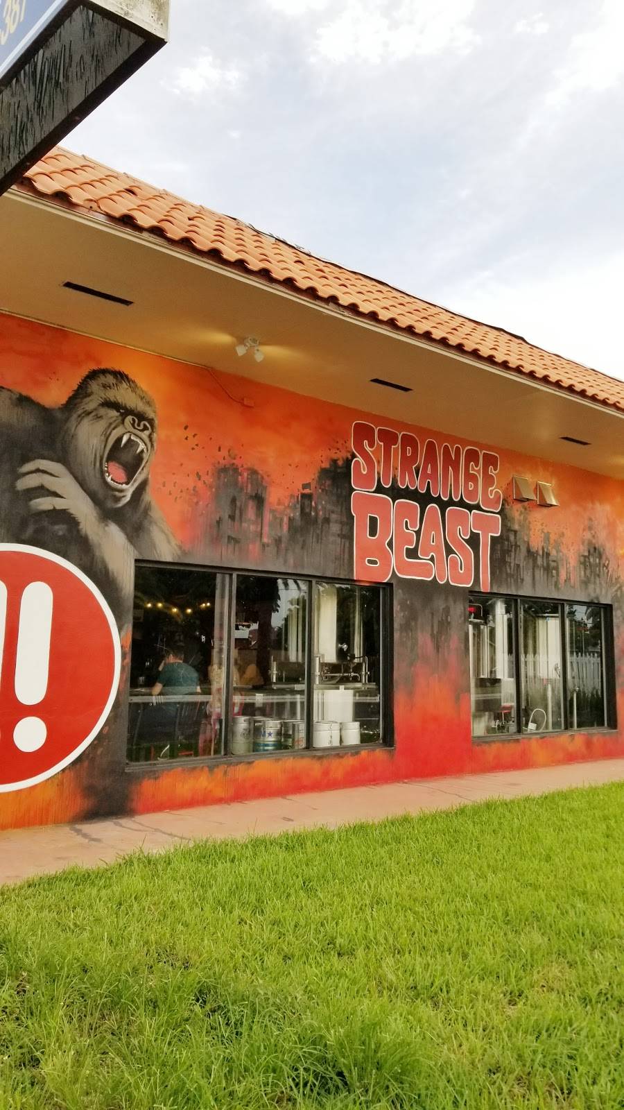 Strange Beast | meal takeaway | 15220 SW 72nd St, Miami, FL 33193, USA | 3052090406 OR +1 305-209-0406