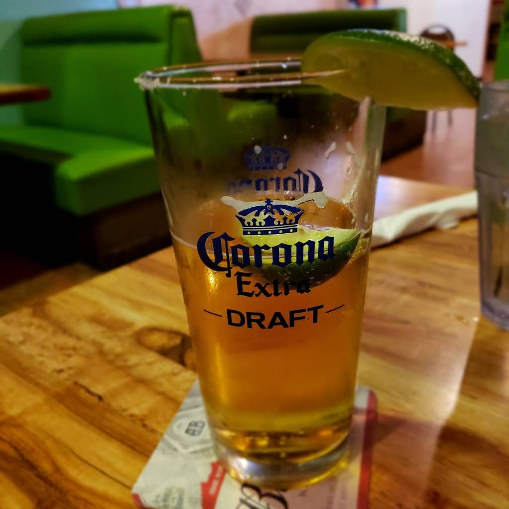 Georges Steakhouse Bar & Grill | restaurant | 1001 Kansas Ave, Modesto, CA 95351, USA | 2095244353 OR +1 209-524-4353