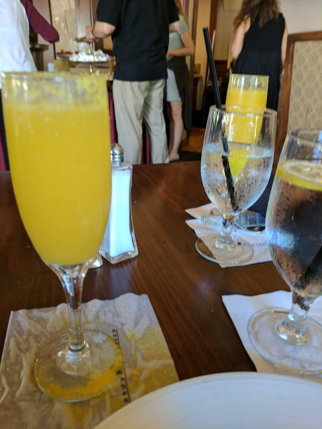 ONeills Bar & Grill | restaurant | 26772 Avery Pkwy, Mission Viejo, CA 92692, USA | 9492180865 OR +1 949-218-0865