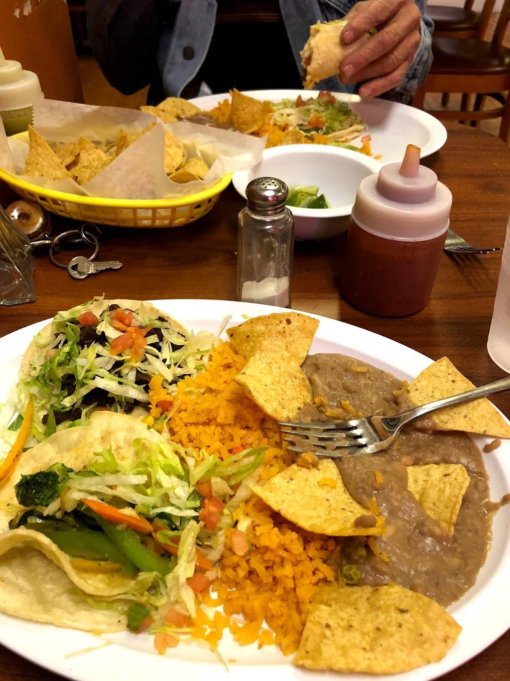 Taco Burrito Express #3 | restaurant | 1547 N Ashland Ave, Chicago, IL 60622, USA | 7734891830 OR +1 773-489-1830