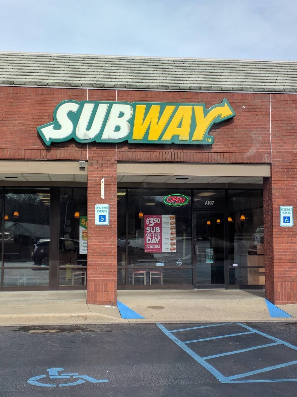 Subway | restaurant | at Montevallo, 4500 Montevallo Rd Suite A107 Shop, Birmingham, AL 35210, USA | 2059560224 OR +1 205-956-0224