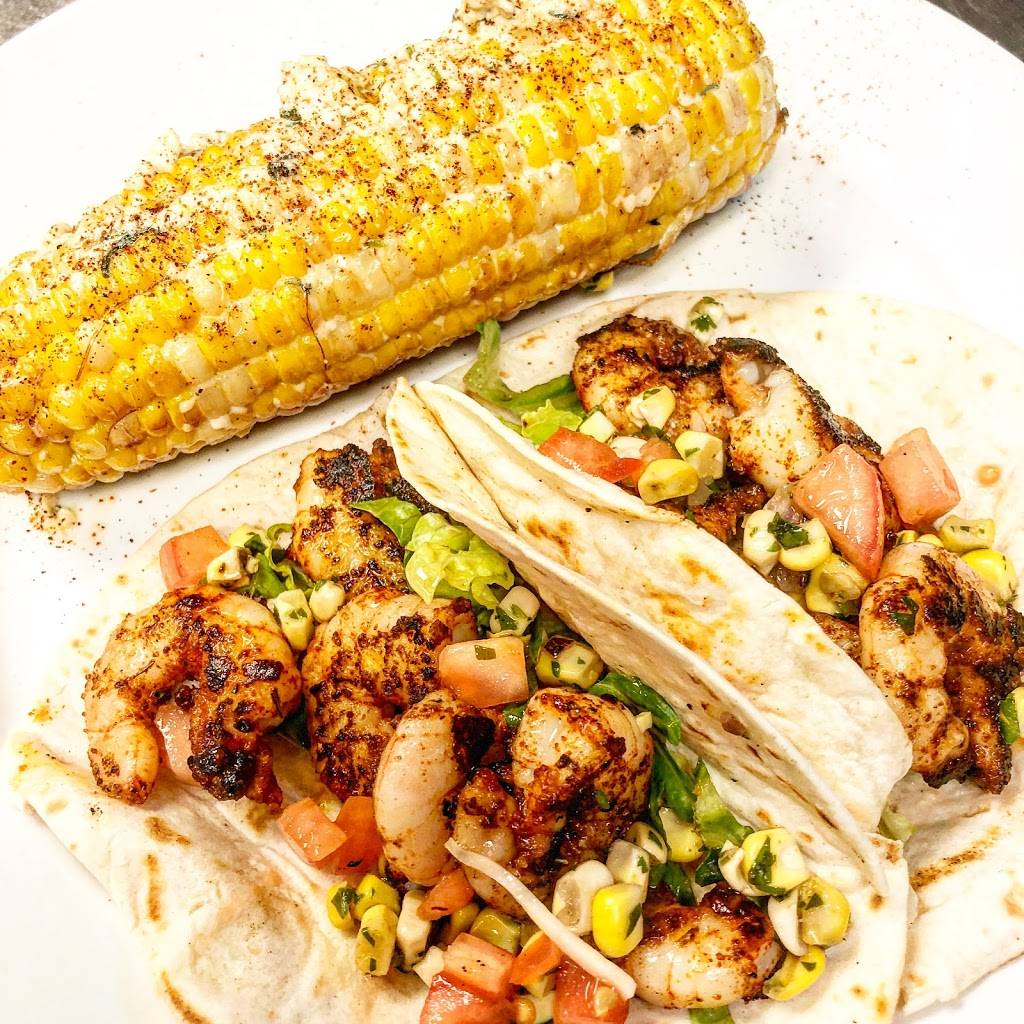 Blue Canoe | restaurant | 2006 N Gloster St, Tupelo, MS 38804, USA | 6622692642 OR +1 662-269-2642