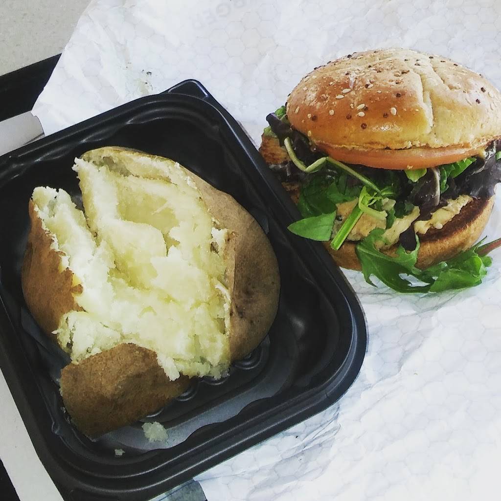 Wendys | restaurant | 6181 Sepulveda Blvd, Van Nuys, CA 91411, USA | 8187872072 OR +1 818-787-2072