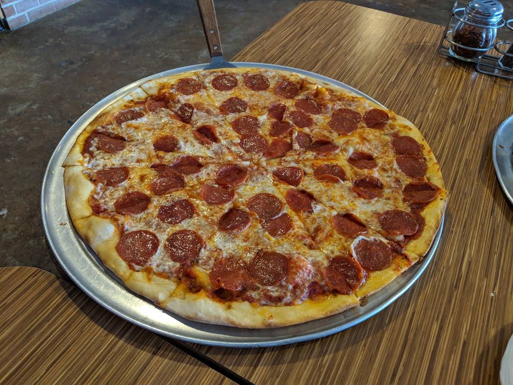 Station Pizza | restaurant | 1531 W Mission Rd, San Marcos, CA 92069, USA | 7608910100 OR +1 760-891-0100