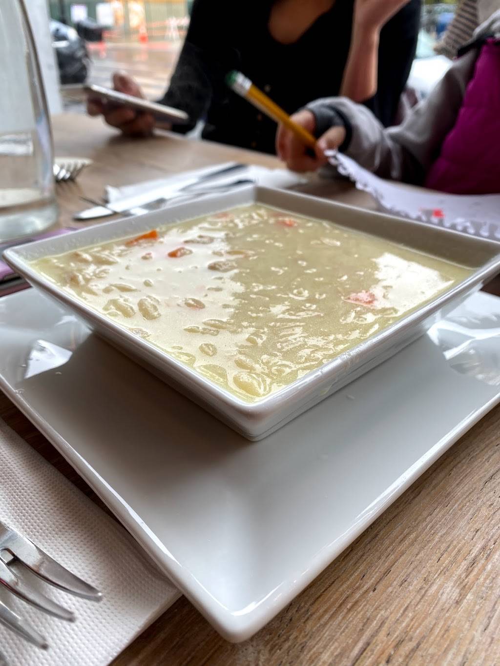 Avlee Greek Kitchen | restaurant | 349 Smith St, Brooklyn, NY 11231, USA | 7188555125 OR +1 718-855-5125