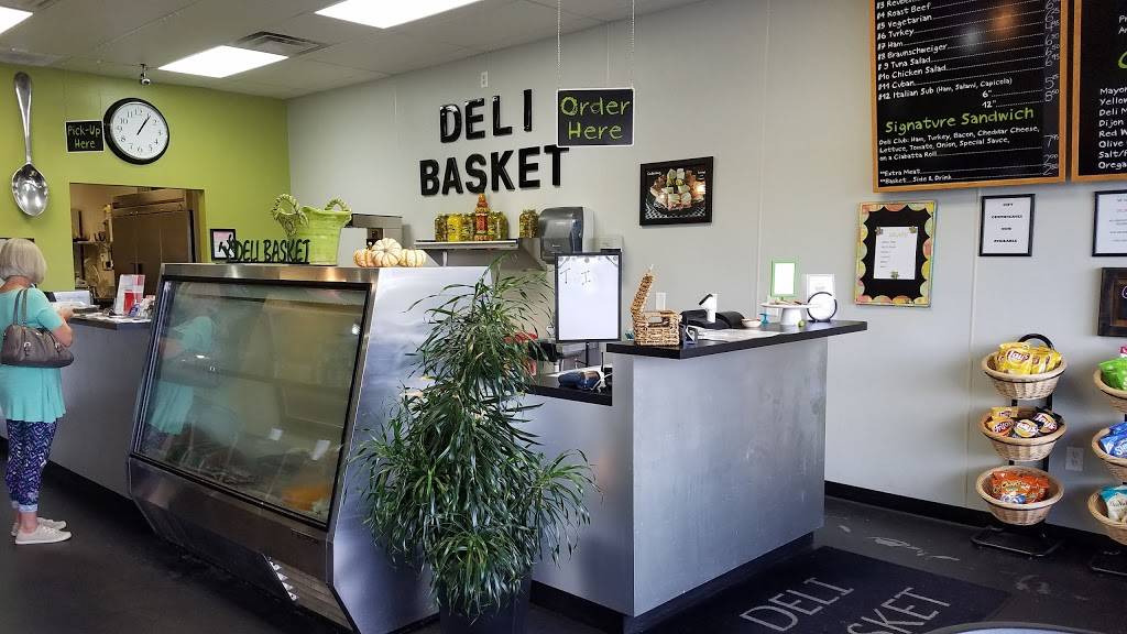 Deli Basket | restaurant | 3078 Cypress Gardens Rd, Winter Haven, FL 33884, USA | 8633259800 OR +1 863-325-9800