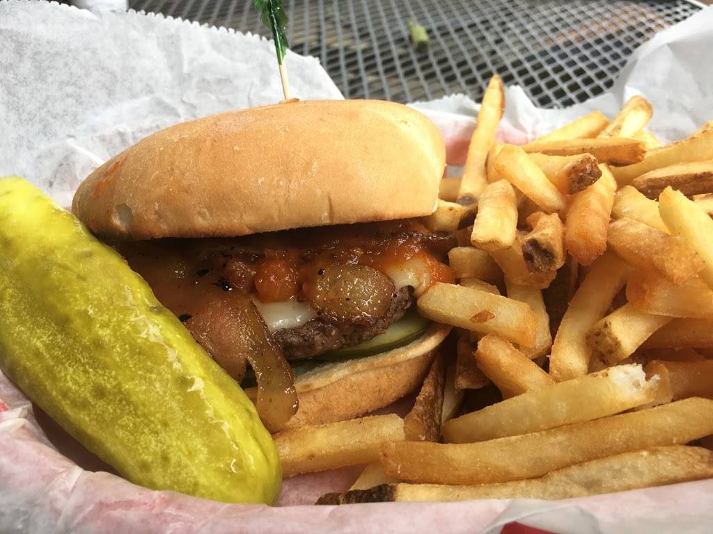 Wallace Station | restaurant | 3854 Old Frankfort Pike, Versailles, KY 40383, USA | 8598465161 OR +1 859-846-5161