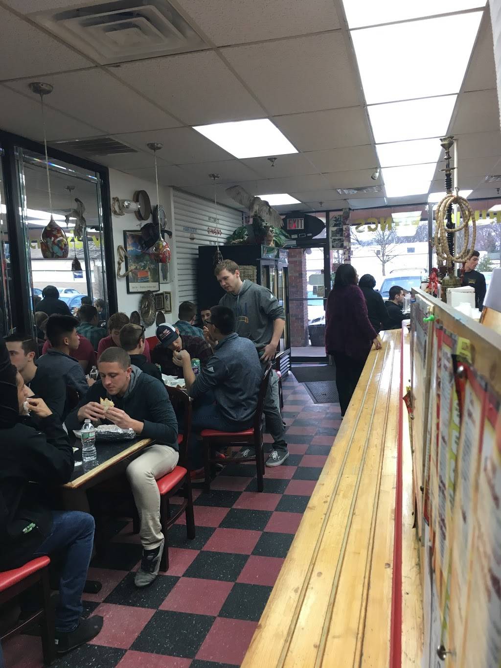 Chucks Cafe | restaurant | 1980 N Olden Ave, Trenton, NJ 08618, USA | 6098822140 OR +1 609-882-2140