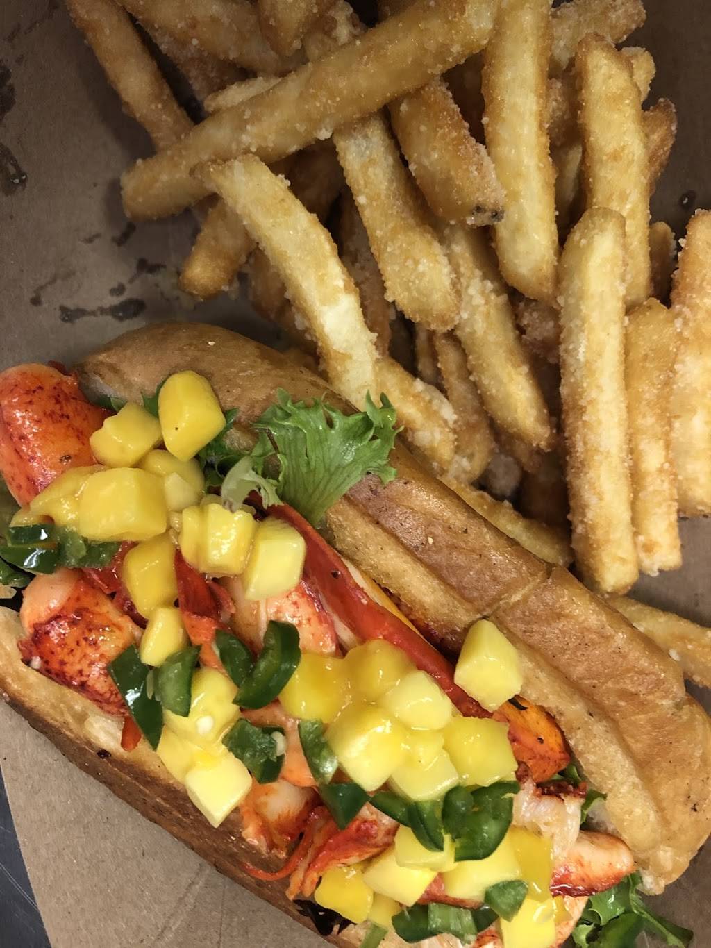 Surf & Turf Cafe | restaurant | 101 N Franklin St, Tampa, FL 33602, USA | 8132213354 OR +1 813-221-3354