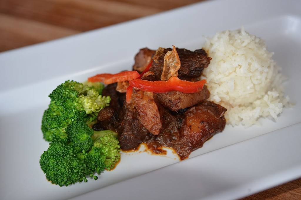 Bandung Indonesian Restaurant | restaurant | 600 Williamson St, Madison, WI 53703, USA | 6082556910 OR +1 608-255-6910