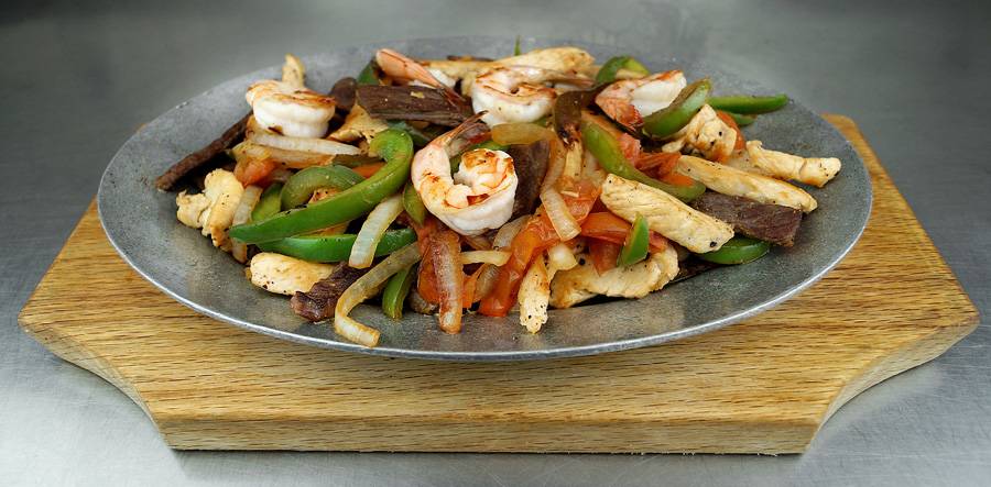 Asadero Los Corrales | restaurant | 79710 CA-111, La Quinta, CA 92253, USA | 7608630690 OR +1 760-863-0690