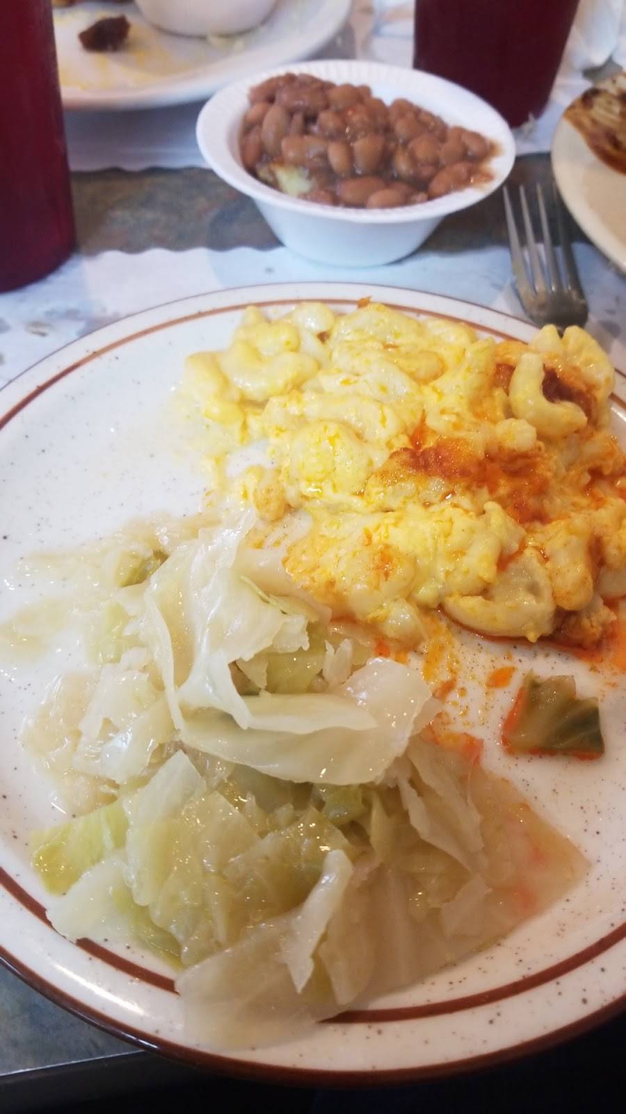 C & Es Restaurant | restaurant | 2201 W Gretna Rd, Gretna, VA 24557, USA | 4346561029 OR +1 434-656-1029