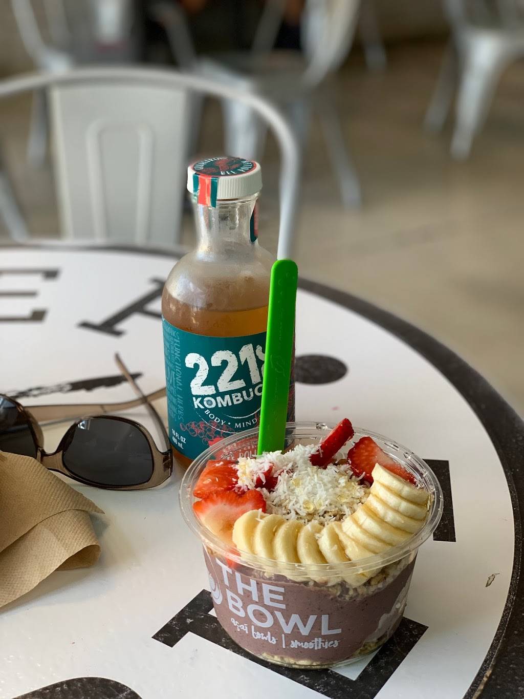 The Bowl | restaurant | 1427 Pine Ridge Rd, Naples, FL 34109, USA | 2397343867 OR +1 239-734-3867