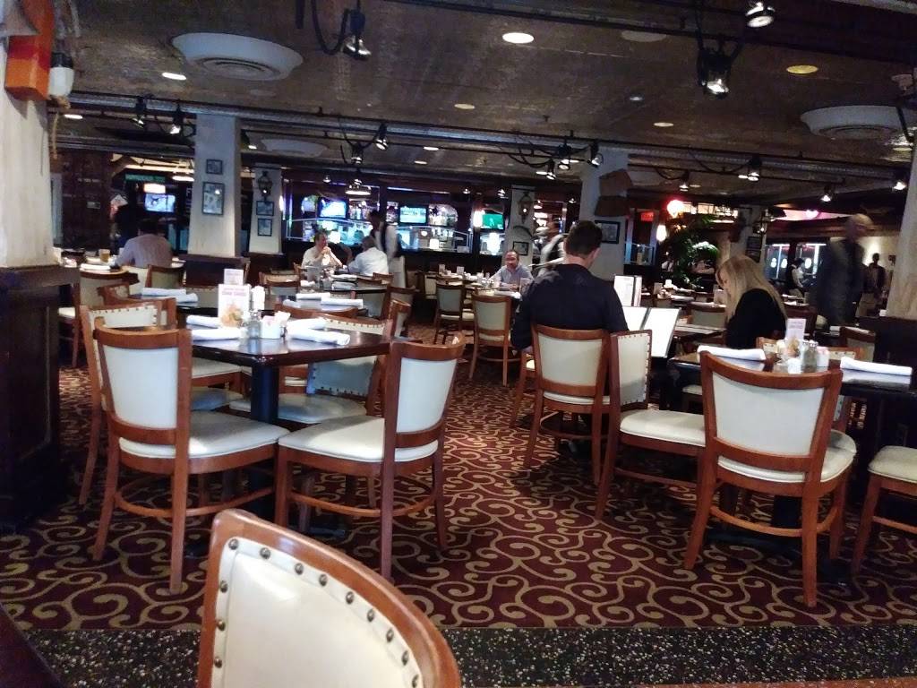 Pappadeaux Seafood Kitchen | restaurant | 10428 Lombardy Ln, Dallas, TX 75220, USA | 2143581912 OR +1 214-358-1912