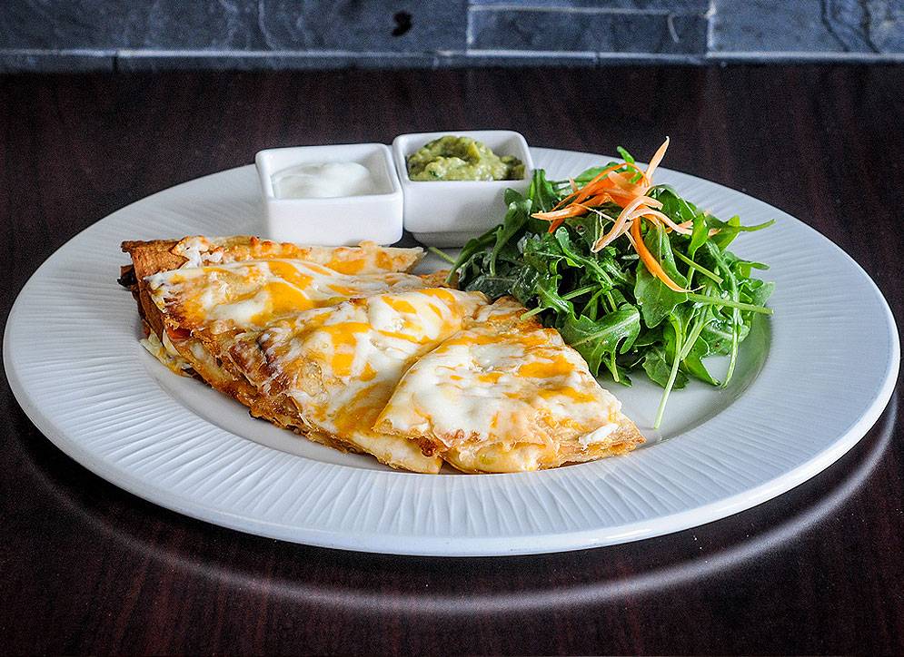 The Uptown Pub House | restaurant | 3185 Yonge St, Toronto, ON M4N 2K9, Canada | 4164802828 OR +1 416-480-2828