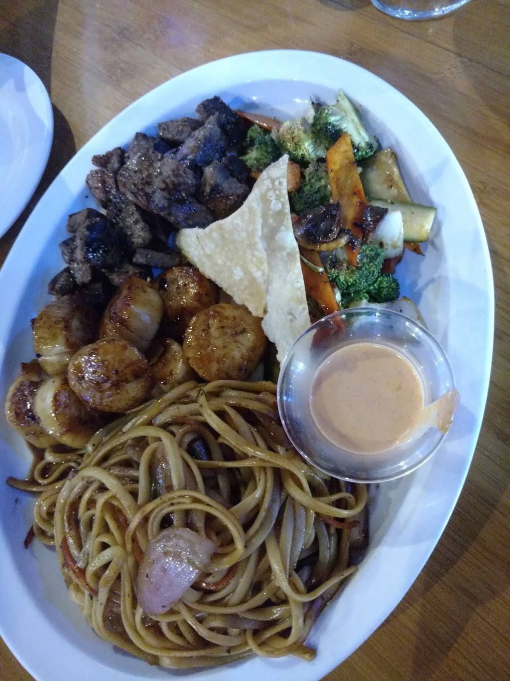 Bluefin | restaurant | 4276 W Sunset Ave # B, Springdale, AR 72762, USA | 4797172877 OR +1 479-717-2877