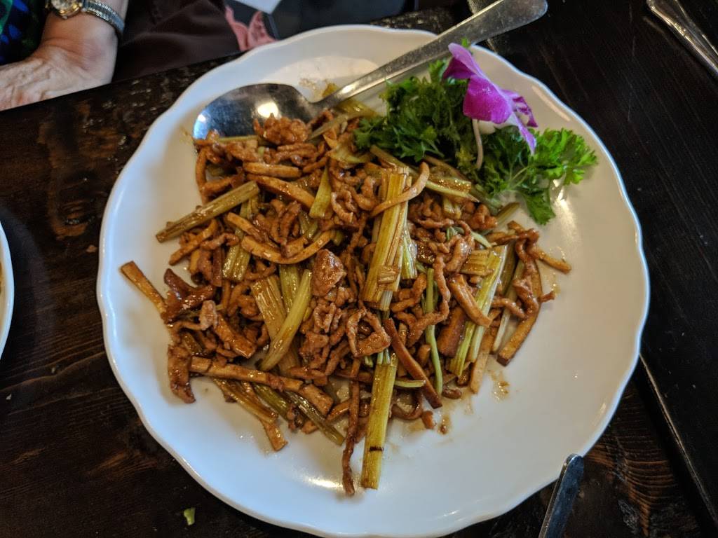 The Noble East | restaurant | 4 Alvin Pl, Montclair, NJ 07043, USA | 9737836800 OR +1 973-783-6800