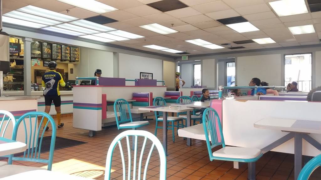 Taco Bell | meal takeaway | 918 S El Camino Real, San Clemente, CA 92672, USA | 9494920087 OR +1 949-492-0087