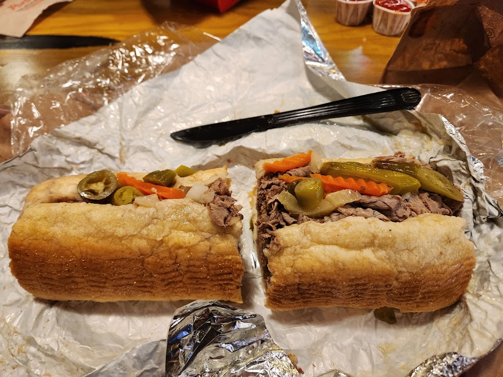Portillos Algonquin | meal takeaway | 1801 S Randall Rd, Algonquin, IL 60102, USA | 2244281018 OR +1 224-428-1018