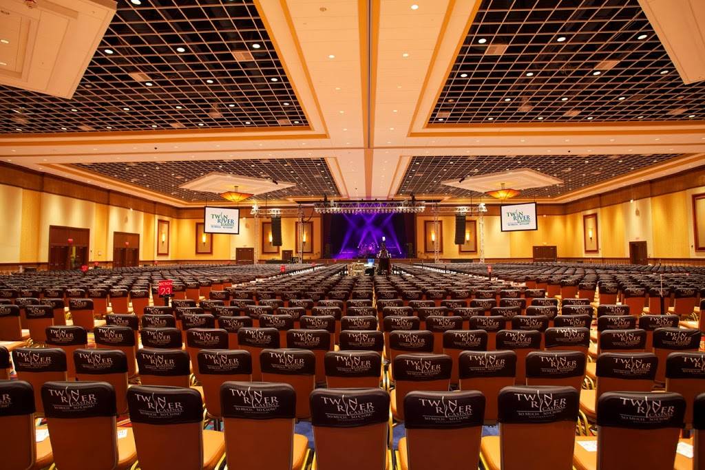 Twin River Casino Hotel | restaurant | 100 Twin River Rd, Lincoln, RI 02865, USA | 4017233200 OR +1 401-723-3200