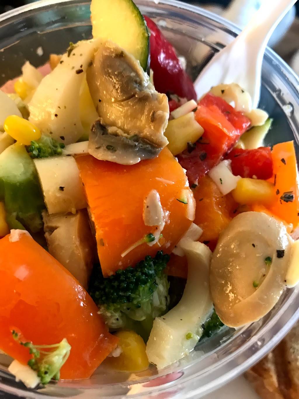 Les Moulins La Fayette TRO | cafe | 6305 Rue Corbeil, Trois-Rivières, QC G8Z 4P9, Canada | 8198410322 OR +1 819-841-0322