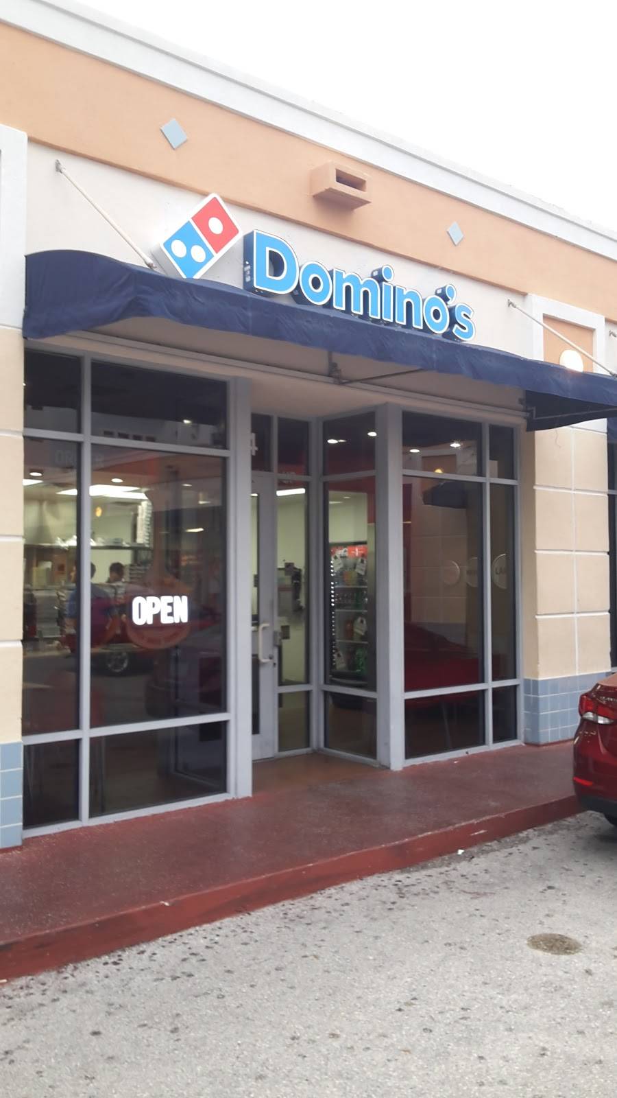Dominos Pizza | meal delivery | 6544 Collins Ave, Miami Beach, FL 33141, USA | 3058683030 OR +1 305-868-3030