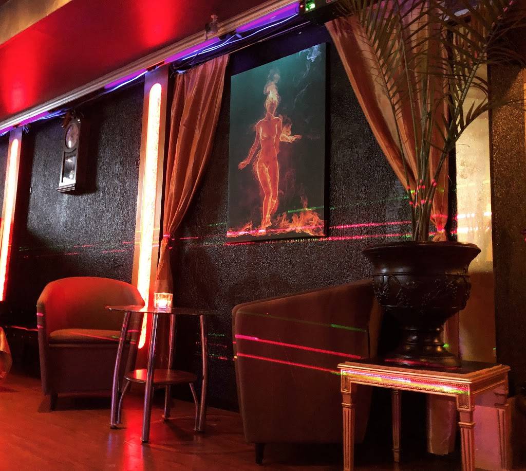 LUX | restaurant | 5237 N Harlem Ave, Chicago, IL 60656, USA | 7736033802 OR +1 773-603-3802