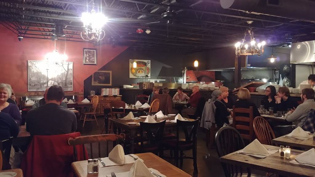 Fiamma Pizza e Vino | restaurant | 4 Elton St, Rochester, NY 14607, USA | 5852704683 OR +1 585-270-4683