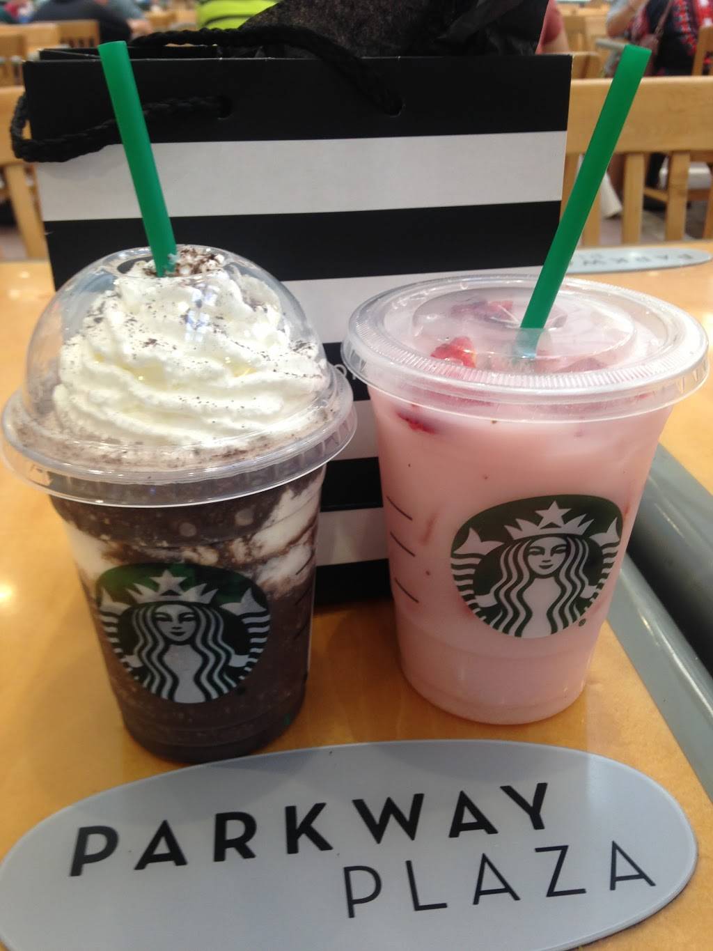 Starbucks | cafe | 701 Parkway Plaza, El Cajon, CA 92020, USA | 6194444920 OR +1 619-444-4920