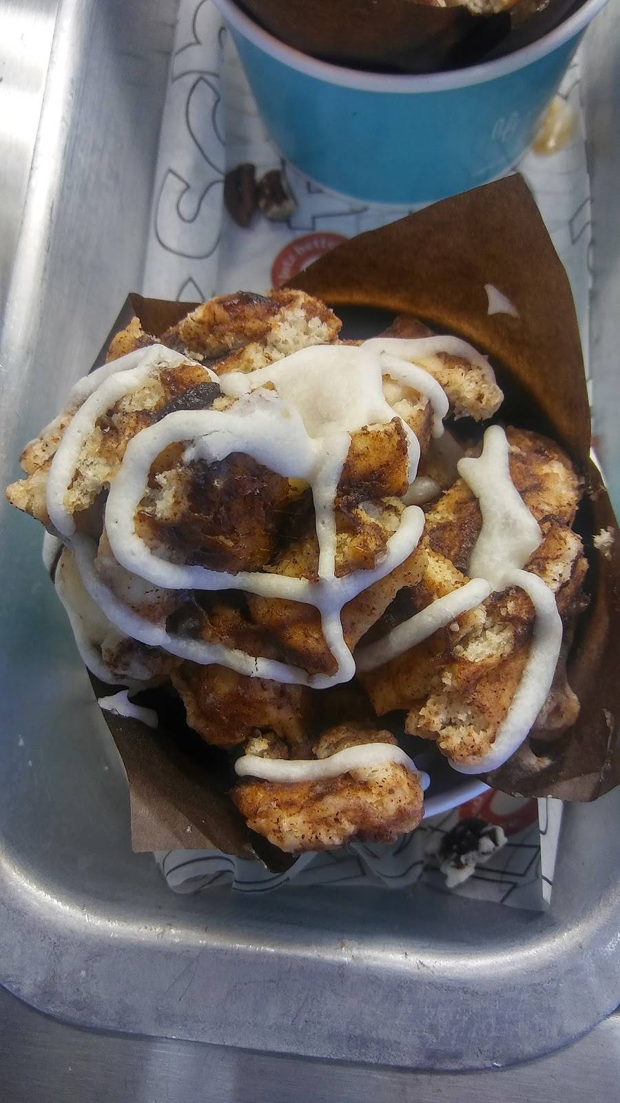 Schlotzskys | bakery | 1423 Sidney Baker St, Kerrville, TX 78028, USA | 8308953354 OR +1 830-895-3354