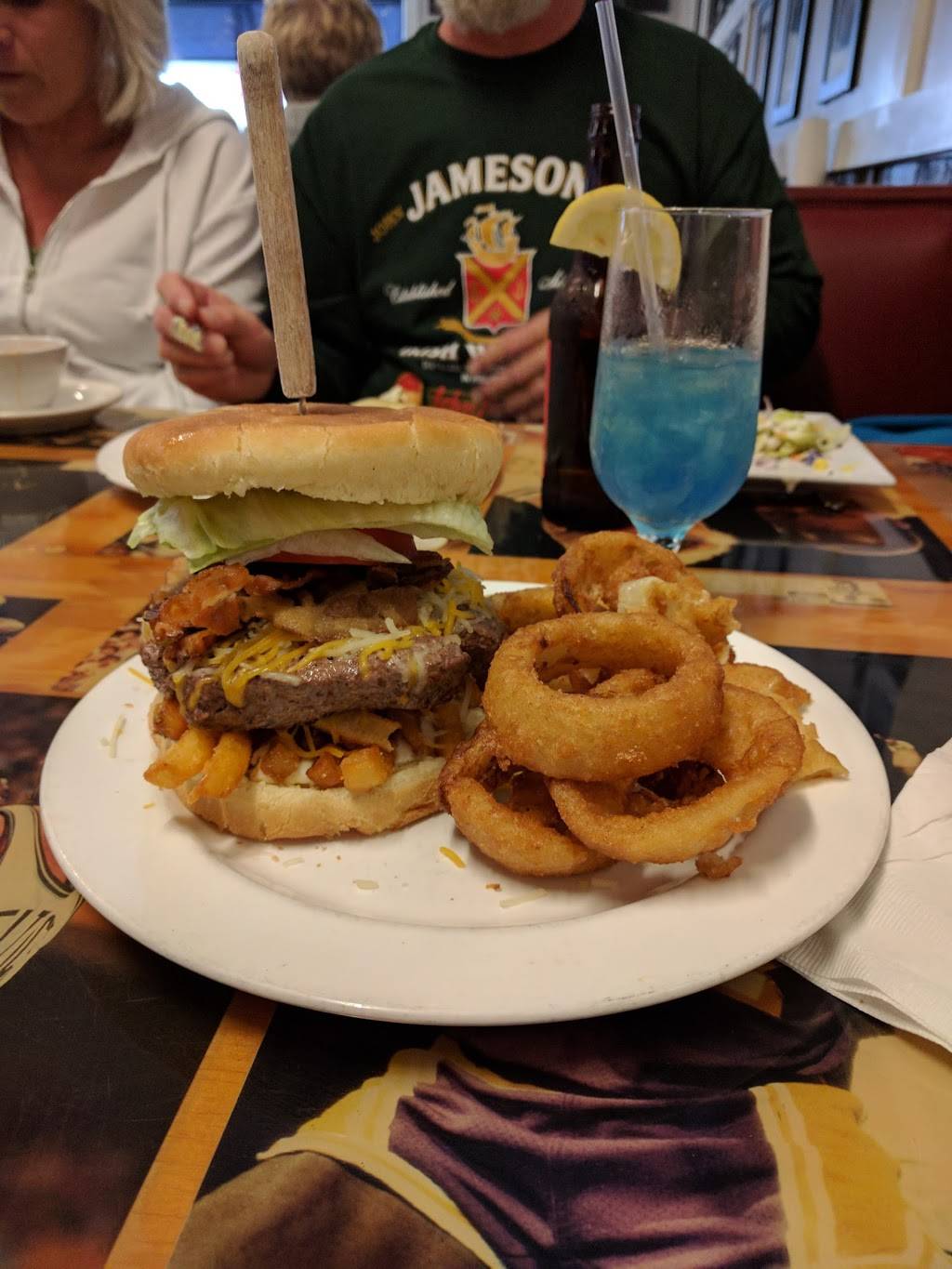 Busters Restaurant | restaurant | 1130 Paterson St, Ogdensburg, NY 13669, USA | 3153933545 OR +1 315-393-3545