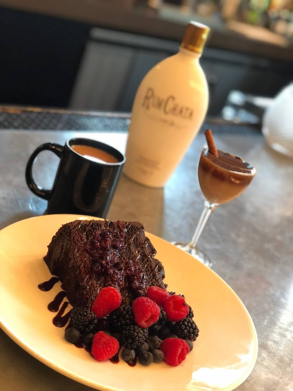 Cook Hall | restaurant | 2440 Victory Park Ln, Dallas, TX 75219, USA | 2143974111 OR +1 214-397-4111