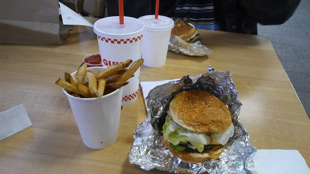 Five Guys | meal takeaway | 898 Saxon Blvd, Orange City, FL 32763, USA | 3868517851 OR +1 386-851-7851