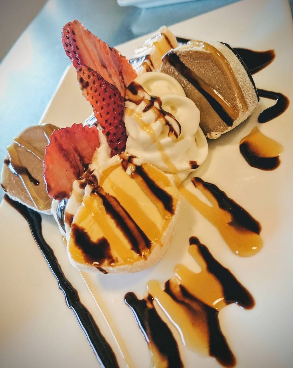 Shiroi Sushi | restaurant | 14103 Winchester Blvd, Los Gatos, CA 95032, USA | 4083405965 OR +1 408-340-5965