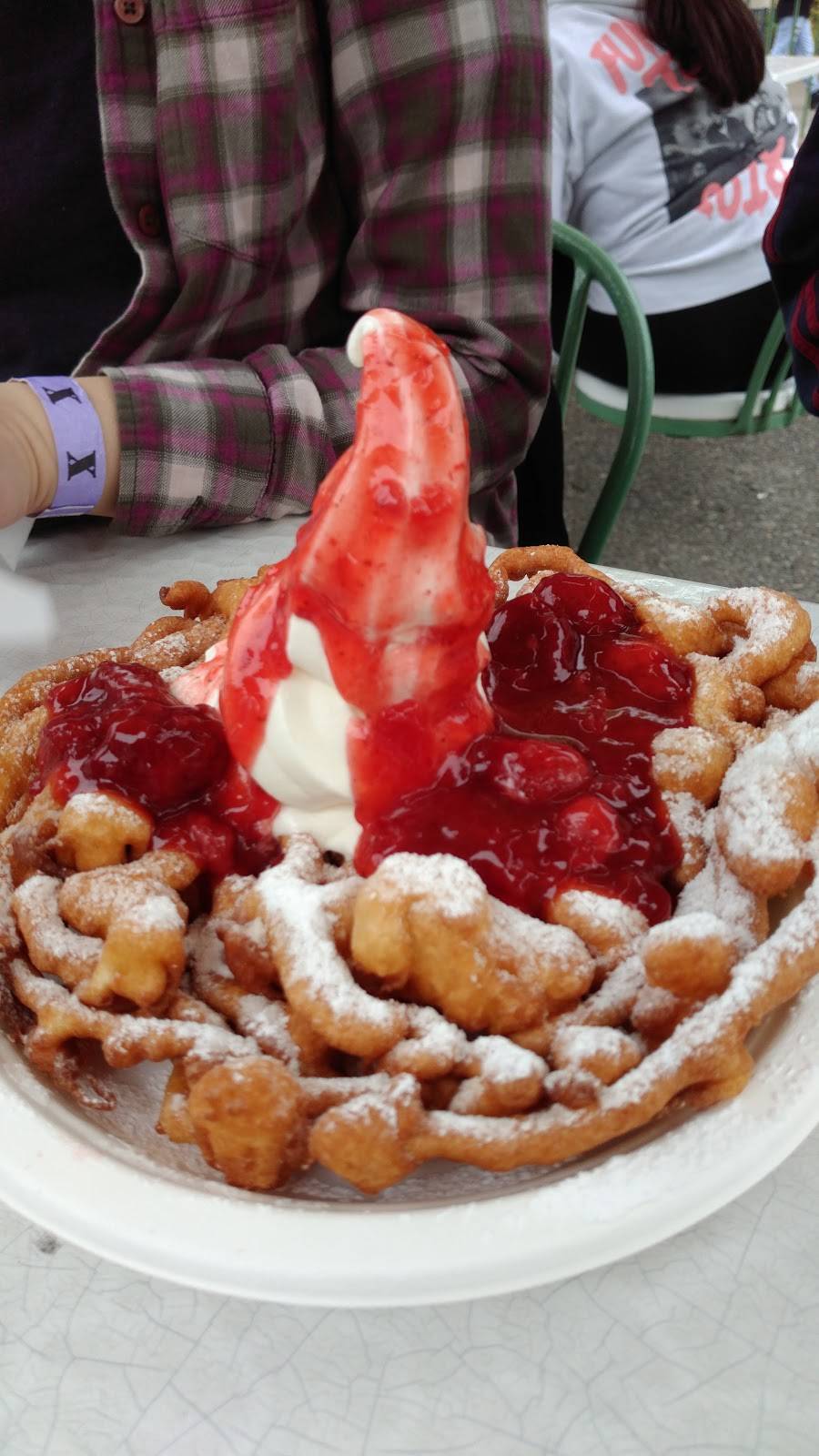 Alphorn Funnel Cakes | restaurant | 1 Canadas Wonderland Drive, Maple, ON L6A 1S6, Canada | 9058327000 OR +1 905-832-7000
