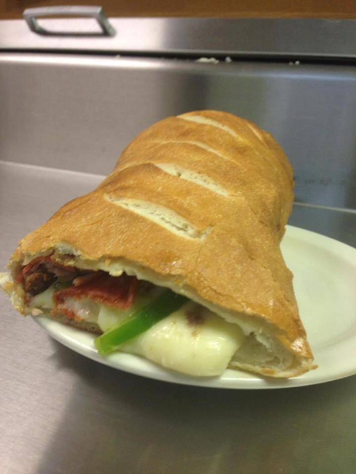 On The Hill Cafe | restaurant | 143 Troy Schenectady Rd, Watervliet, NY 12189, USA | 5183268539 OR +1 518-326-8539