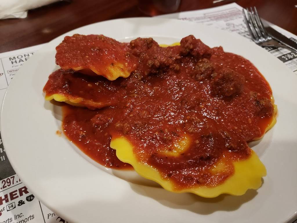 Mimis Italian Foods & Deli | restaurant | 786 E Main St, Ravenna, OH 44266, USA | 3302971119 OR +1 330-297-1119