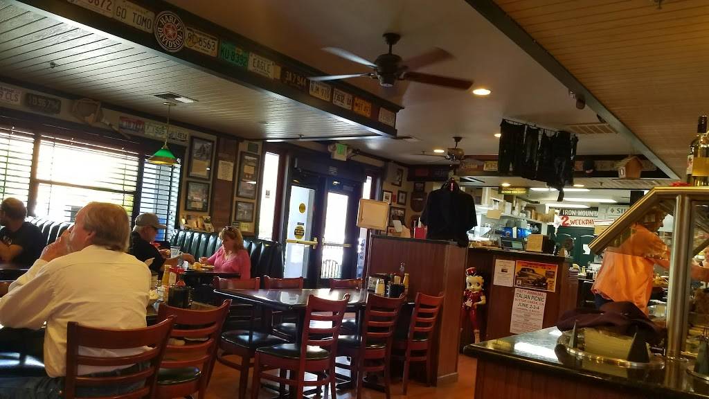 Mel & Fayes Diner | restaurant | 31 CA-88, Jackson, CA 95642, USA | 2092230853 OR +1 209-223-0853