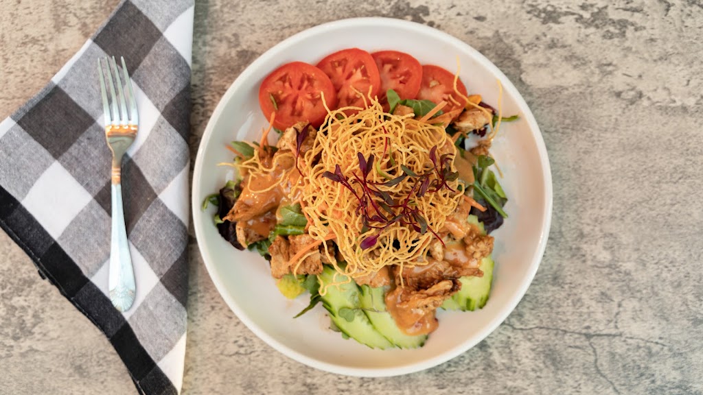 Lims Thai Cuisine | restaurant | 1663 E Monte Vista Ave #102, Vacaville, CA 95688, USA | 7074749584 OR +1 707-474-9584