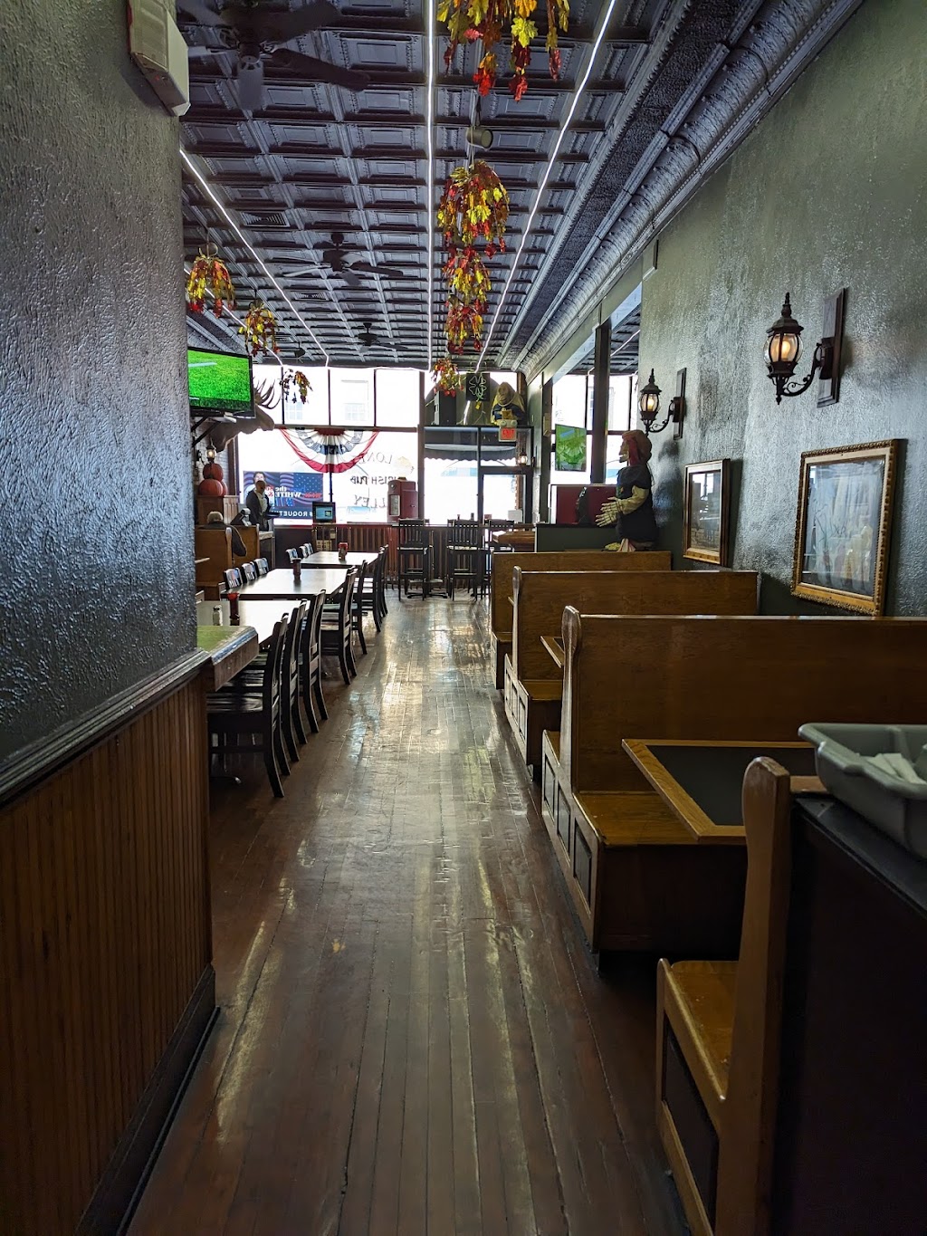 Moloneys Alley | restaurant | 227 W Portage Ave, Sault Ste. Marie, MI 49783, USA | 9066351171 OR +1 906-635-1171