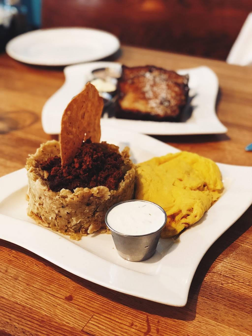 Bakin & Eggs: A Lovely Idea | cafe | 3120 N Lincoln Ave, Chicago, IL 60657, USA | 7735257005 OR +1 773-525-7005