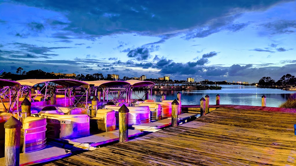 Off the Hook Bar and Grill | restaurant | 5711 N Lagoon Dr, Panama City Beach, FL 32408, USA | 8502388832 OR +1 850-238-8832