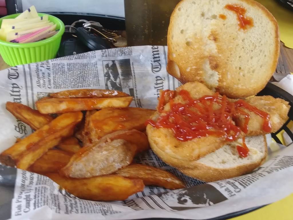 Jacks Barcelona Drive In | restaurant | 8249 1st St, Westfield, NY 14787, USA | 7163262277 OR +1 716-326-2277