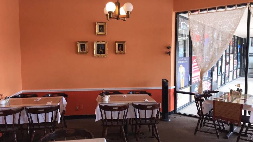 Thai Cuisine | restaurant | 1933 S Plum Grove Rd, Palatine, IL 60067, USA | 8479343211 OR +1 847-934-3211