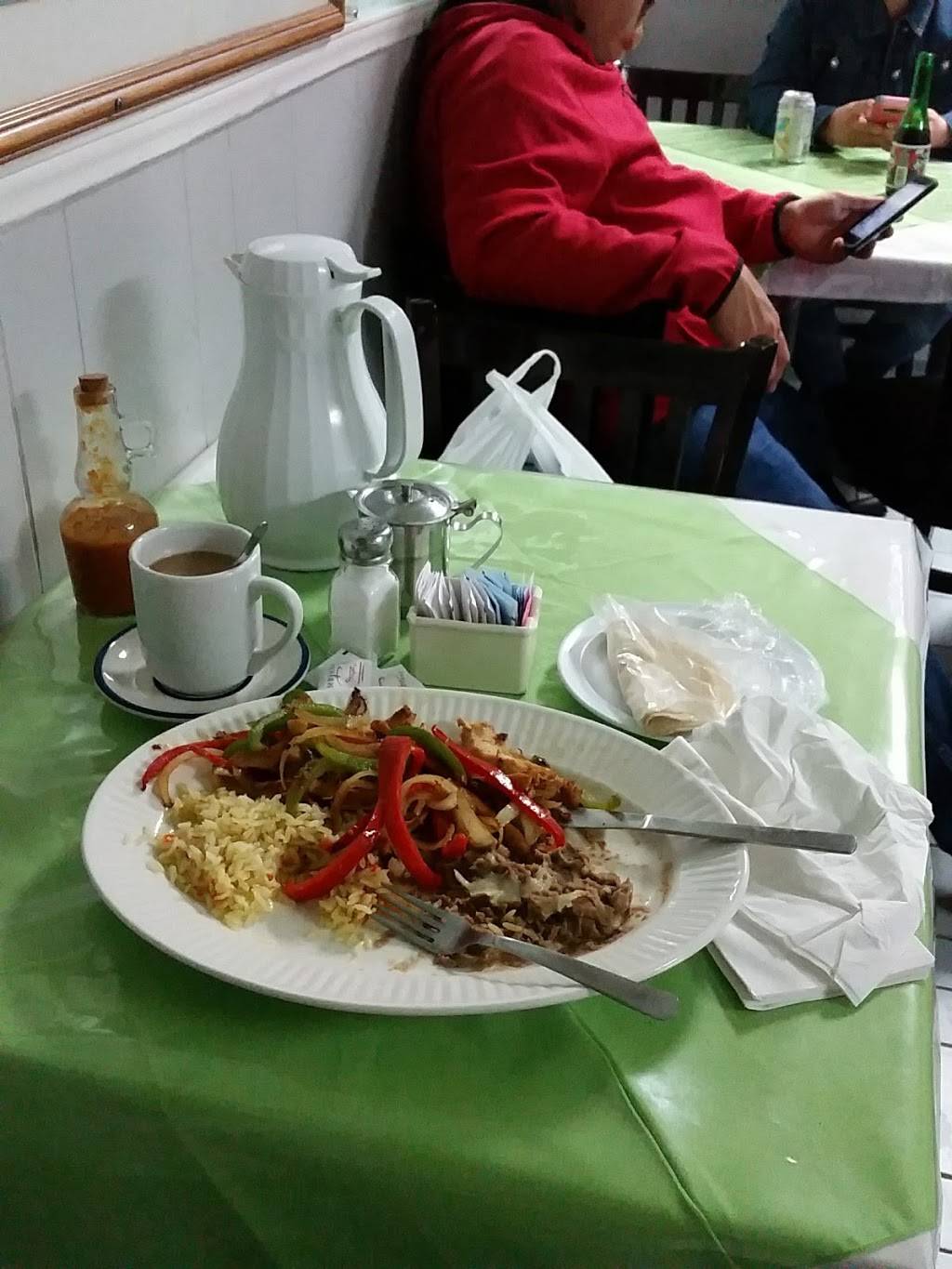 Taco Chiro Taqueria y Pupuseria | restaurant | 14051 Indian St M, Moreno Valley, CA 92553, USA | 9512437150 OR +1 951-243-7150