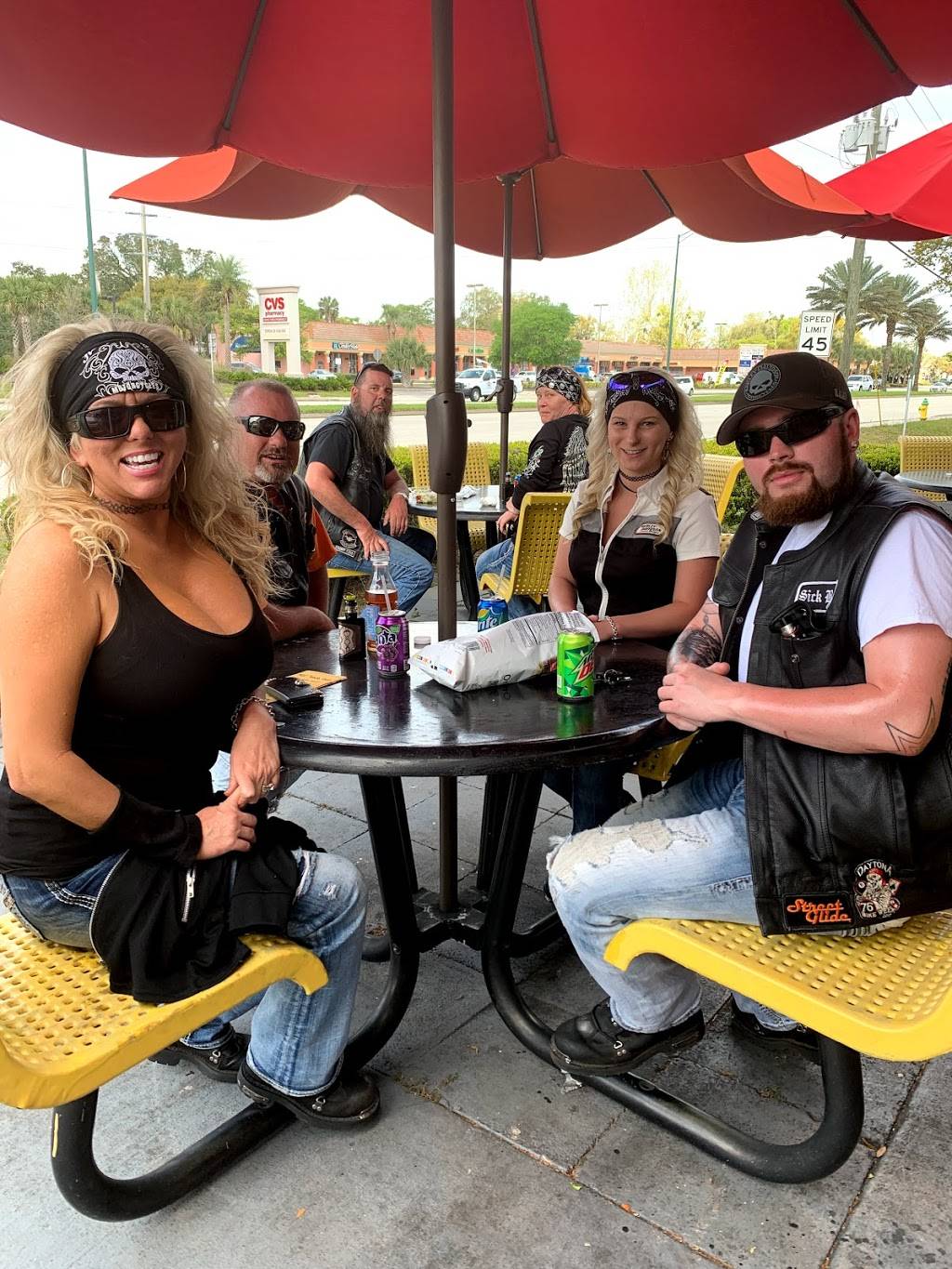 Mr Wich Deli | restaurant | 21 S Nova Rd # A, Ormond Beach, FL 32174, USA | 3866771106 OR +1 386-677-1106