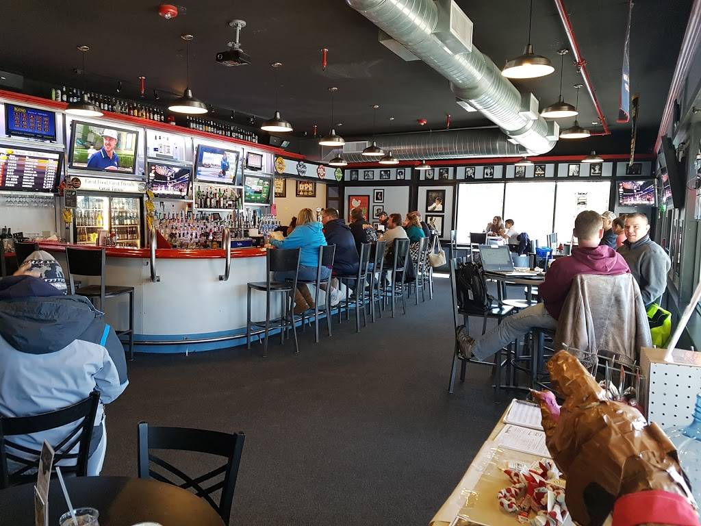 Legends Bar & Grille | restaurant | 68 Airport Rd, Fitchburg, MA 01420, USA | 9783426500 OR +1 978-342-6500