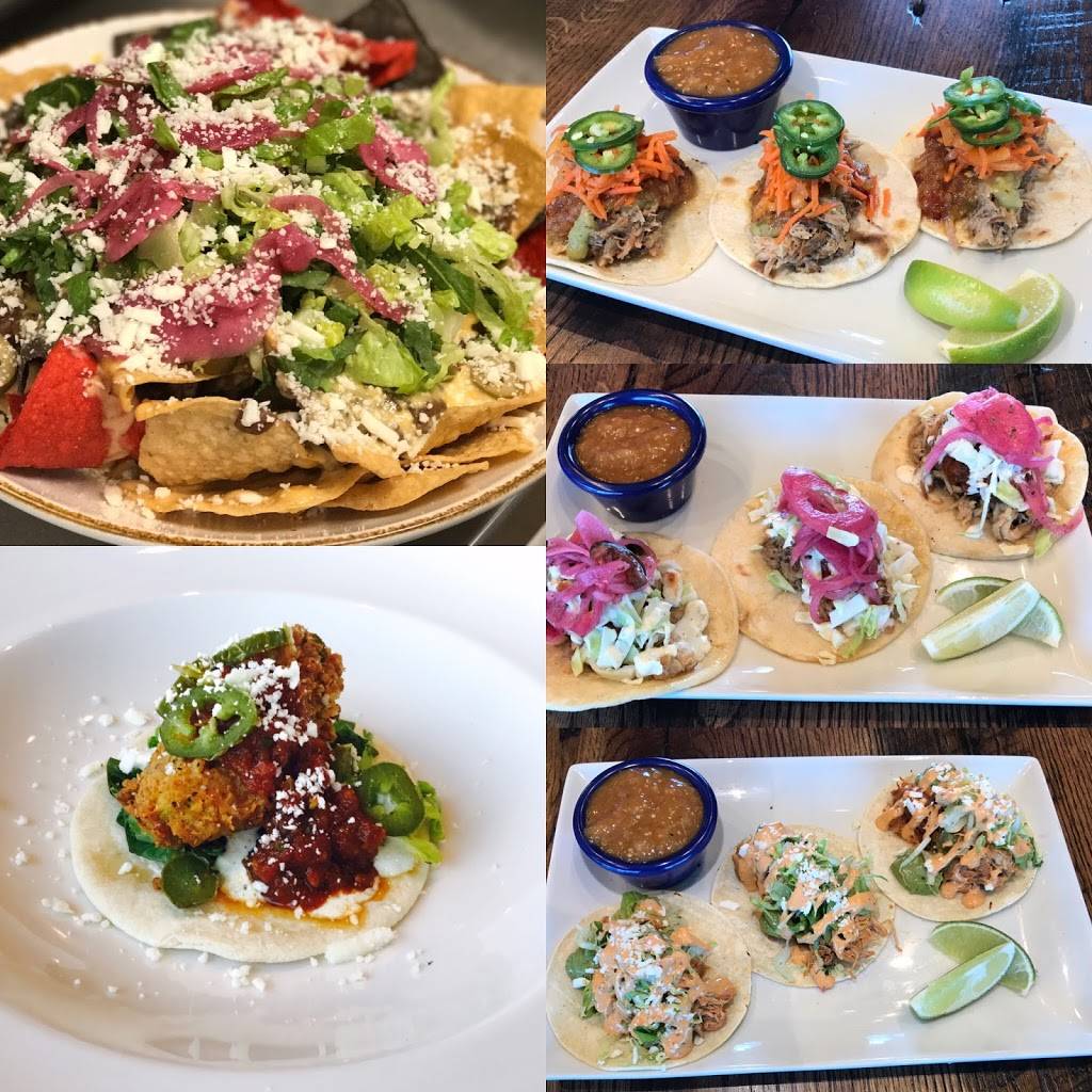 Docktails | restaurant | 9500 East Vía de Ventura, Scottsdale, AZ 85250, USA | 4802916577 OR +1 480-291-6577